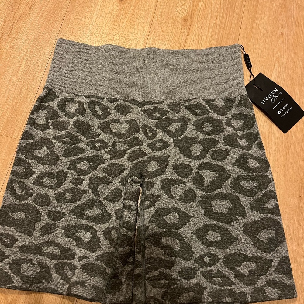 NVGTN SHORTS